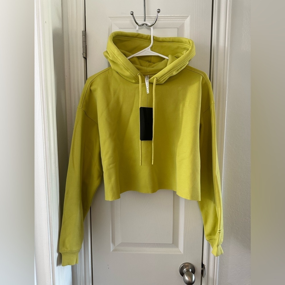Fabletics Cozy Fleece Cropped Hoodie - Picture 3 of 5